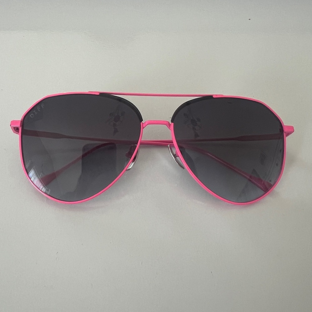 Diff Eyewear Pink Aviator Sunglasses